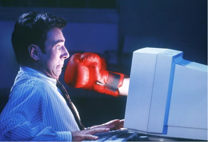 你的盗版Windows，可能一夜之间“失效”了！微软正式封杀KMS38，“白嫖时代”或将走向终点