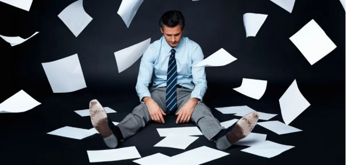 “临近毕业，所有人都在恐慌！”拿到Offer的不到25%、管理者宁愿用AI：应届程序员，正在被“集体劝退”？